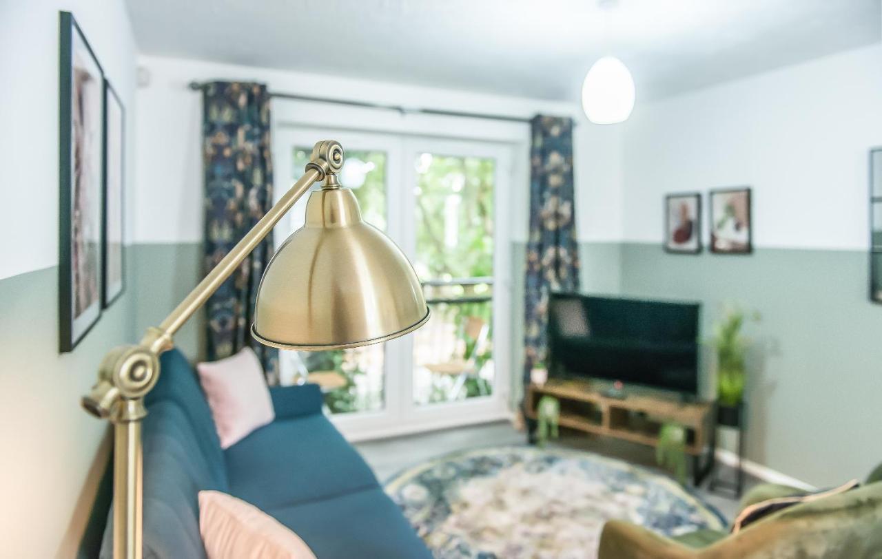 Pipkin Place Serviced Apartment Coventry Esterno foto