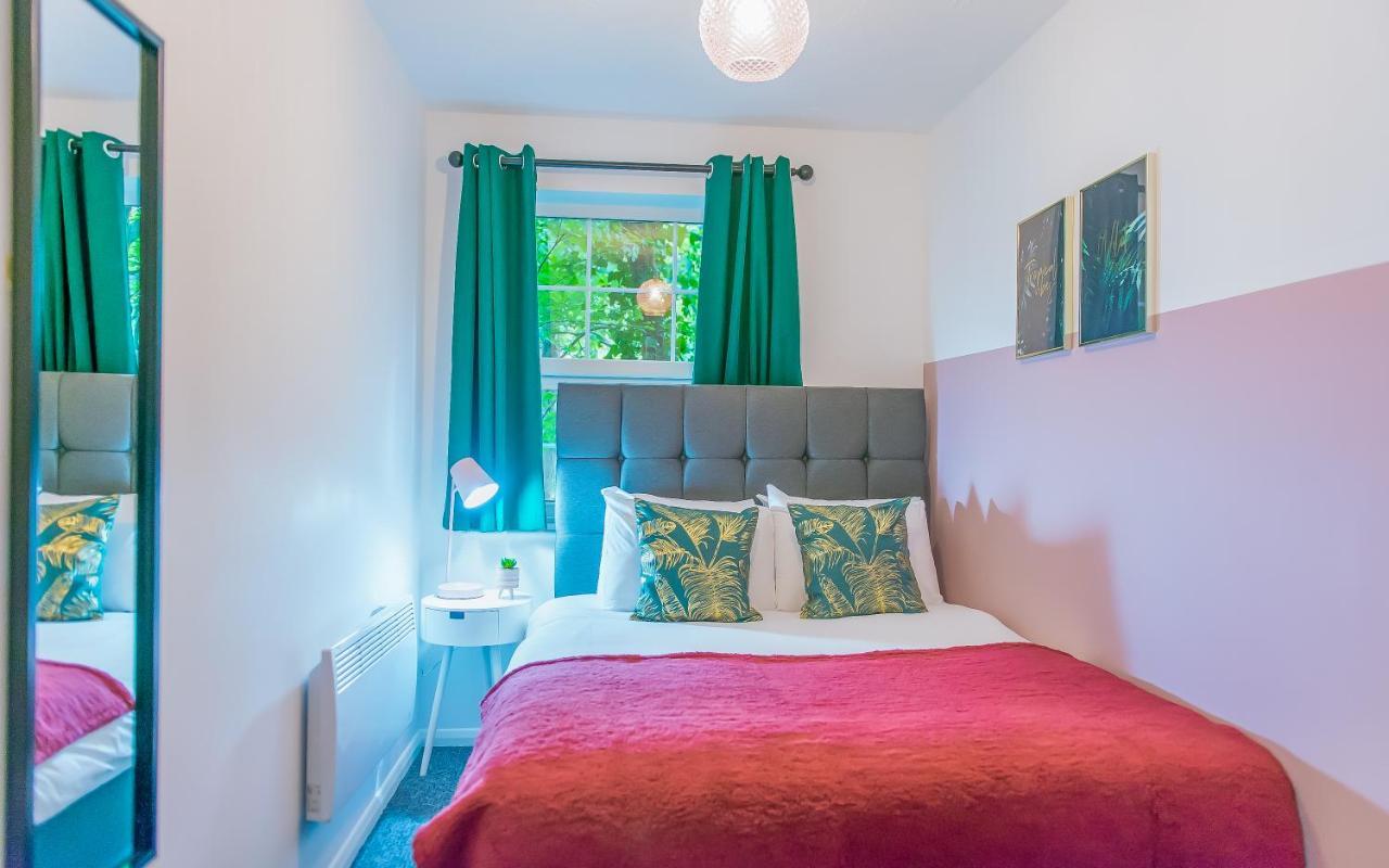 Pipkin Place Serviced Apartment Coventry Esterno foto