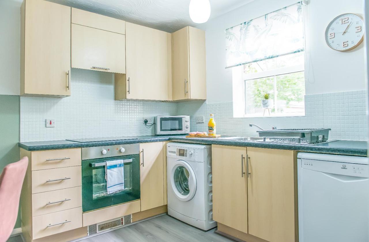 Pipkin Place Serviced Apartment Coventry Esterno foto